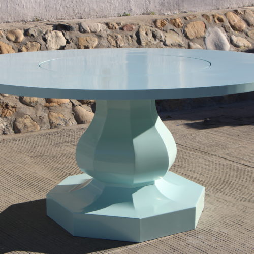 Aluminum table